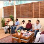 प्रधानमंत्री नरेंद्र मोदी के मासिक रेडियो कार्यक्रम ‘मन की बात’ के 122वें संस्करण को सुनते कैबिनेट मंत्री गणेश जोशी।