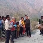 Uttarakhand:रुद्रप्रयाग की बेटी का उत्तराखंड महिला अंडर- 23 क्रिकेट टीम में चयन, गांव में हुआ भव्य स्वागत – Uttarakhand Rudraprayag Sabhya Negi Selected For Uttarakhand Senior Women Cricket Team Welcome In Her Village