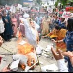 हाथीबड़कला में सैकड़ों महिलाओं ने कांग्रेस एवं उनके सहयोगी दलों द्वारा नारी शक्ति वंदन अधिनियम के विरोध को लेकर निकली आक्रोश रैली