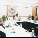 मुख्य सचिव श्री आनन्द बर्द्धन की अध्यक्षता में सचिवालय में व्यय वित्त समिति की बैठक आयोजित हुई।